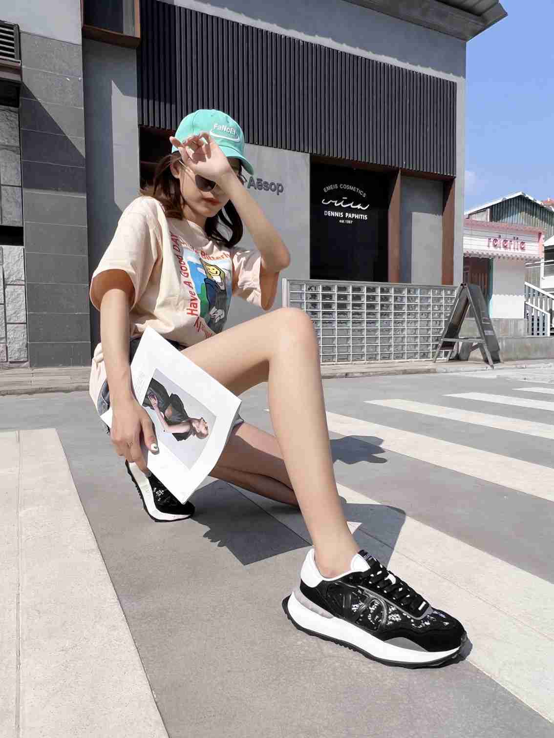 Top Quality Valentino Garvani Sneakers