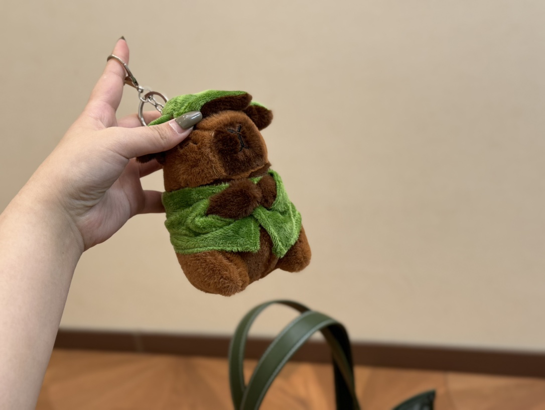 Goyard bellechasse neverfull bag