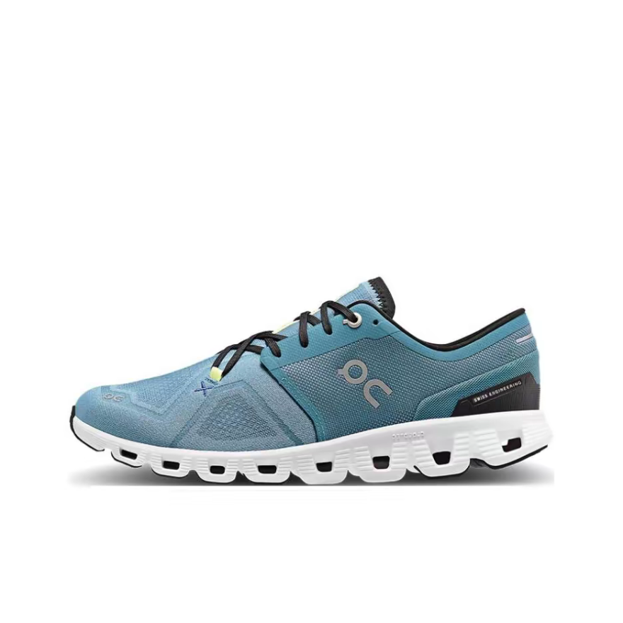 On Running a new generation of comprehensive physical training men's sports shoes Cloud X 3