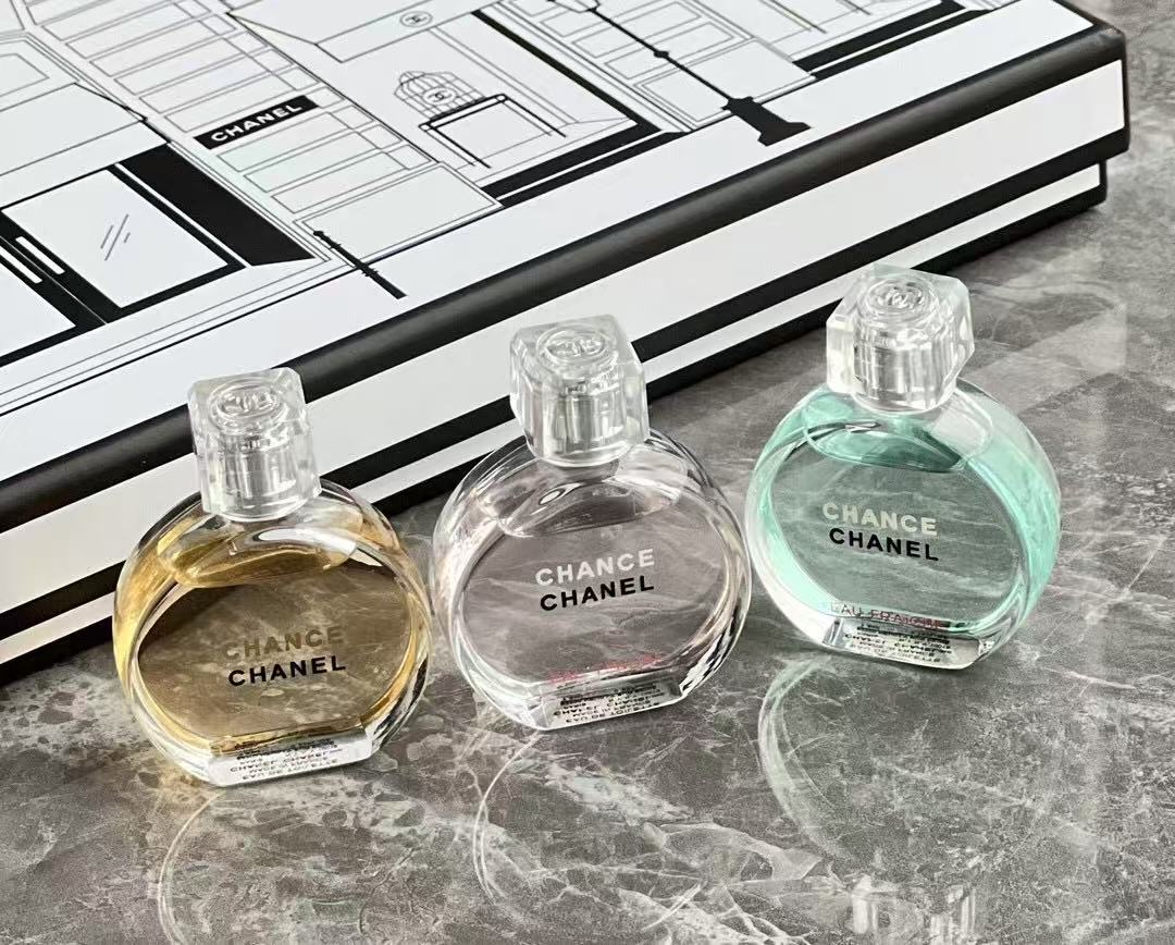 Chanel perfume sample 12 pieces