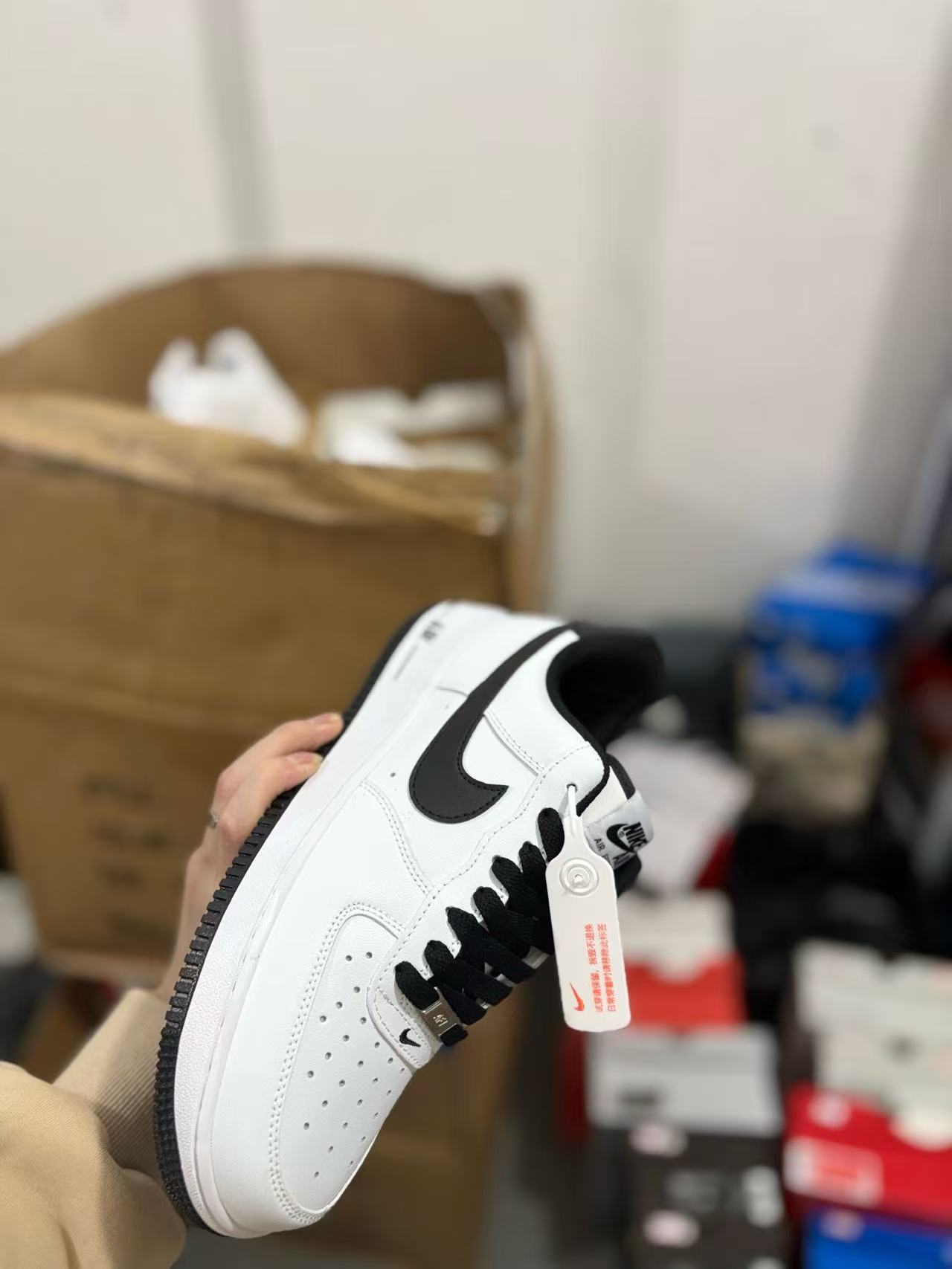 Nike classic air force shoes