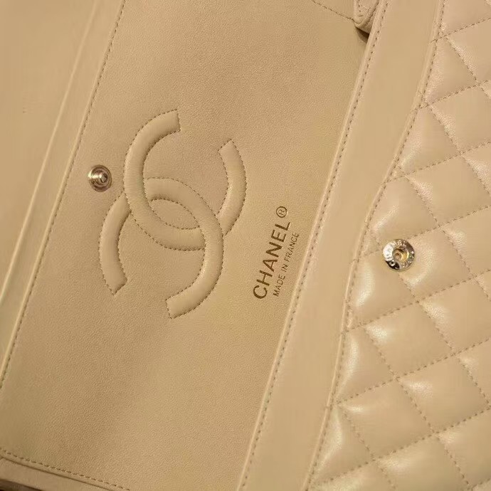 chanel chain bag-golden logo
