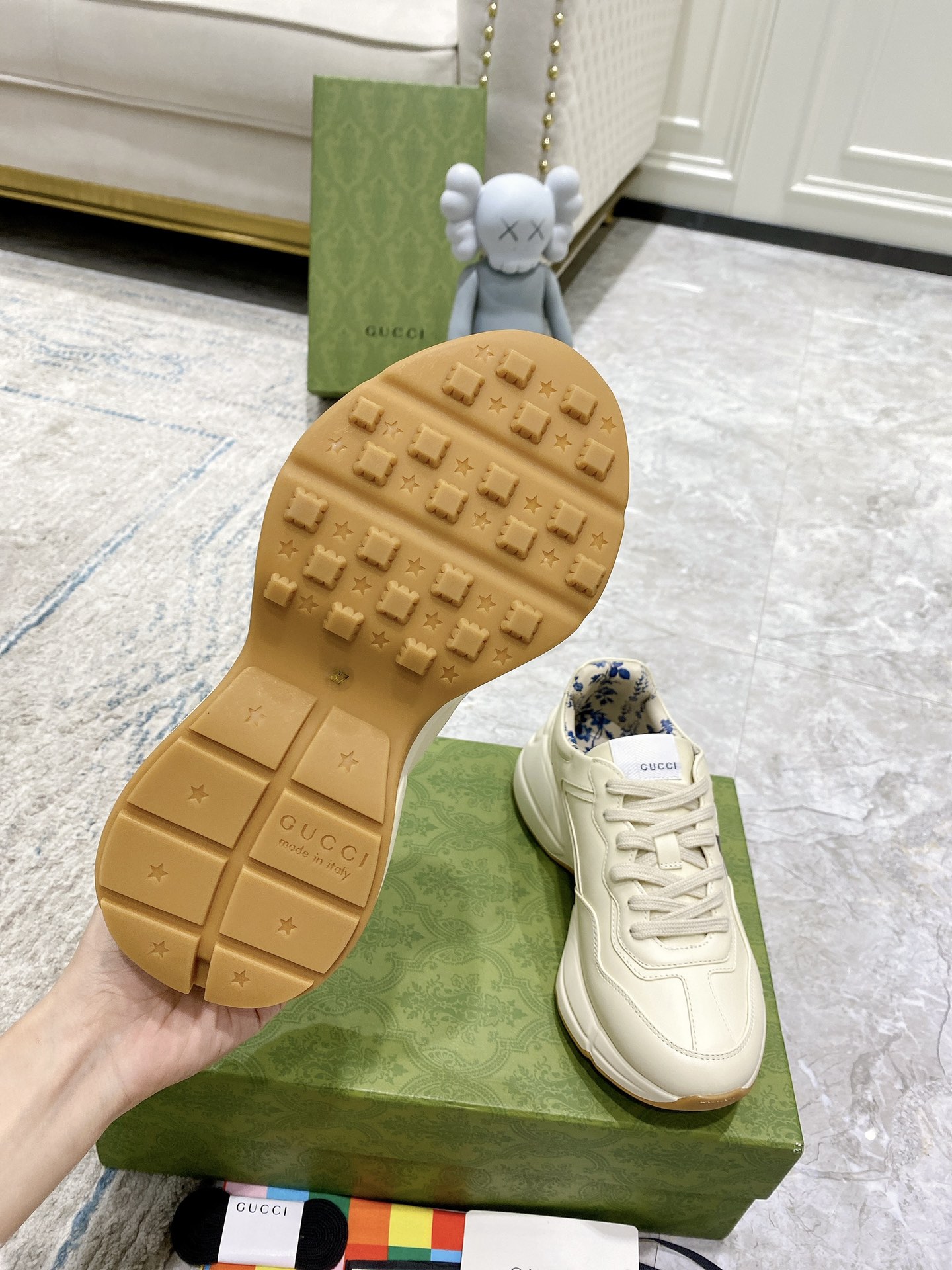Gucci sneakers