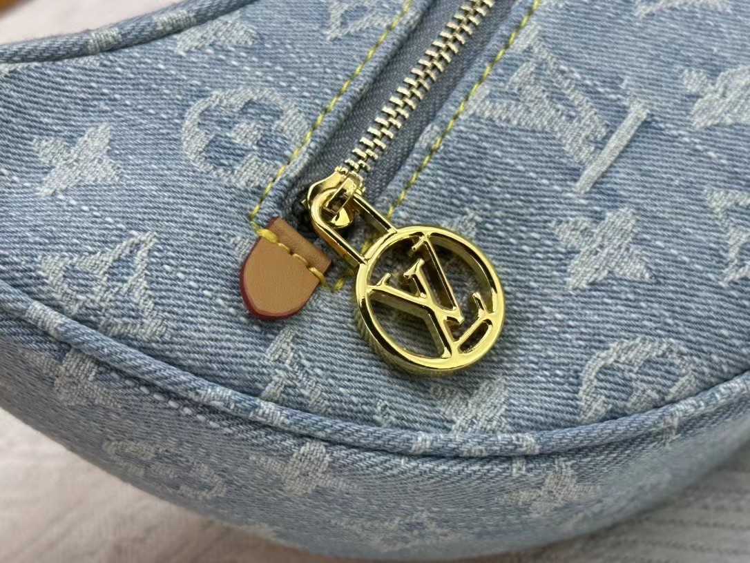 Louis Vuitton denim Moon Odeo Moneygram bag