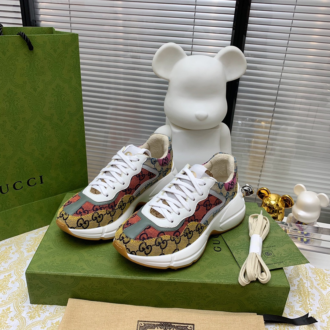 Gucci sneakers