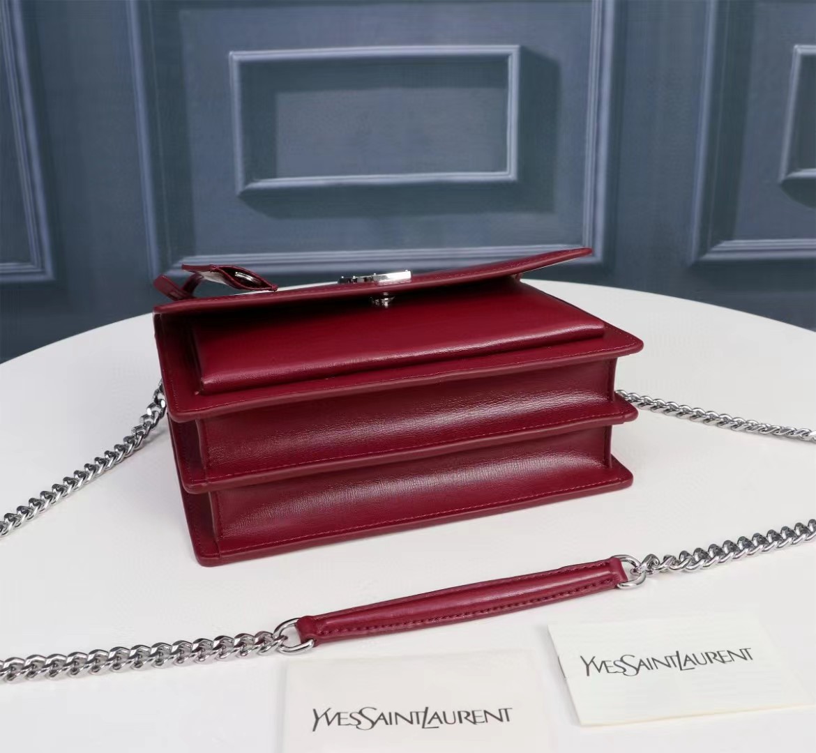 Top Quality YSL Saint Laurent  Grained Calfskin Medium Monogram Handbag