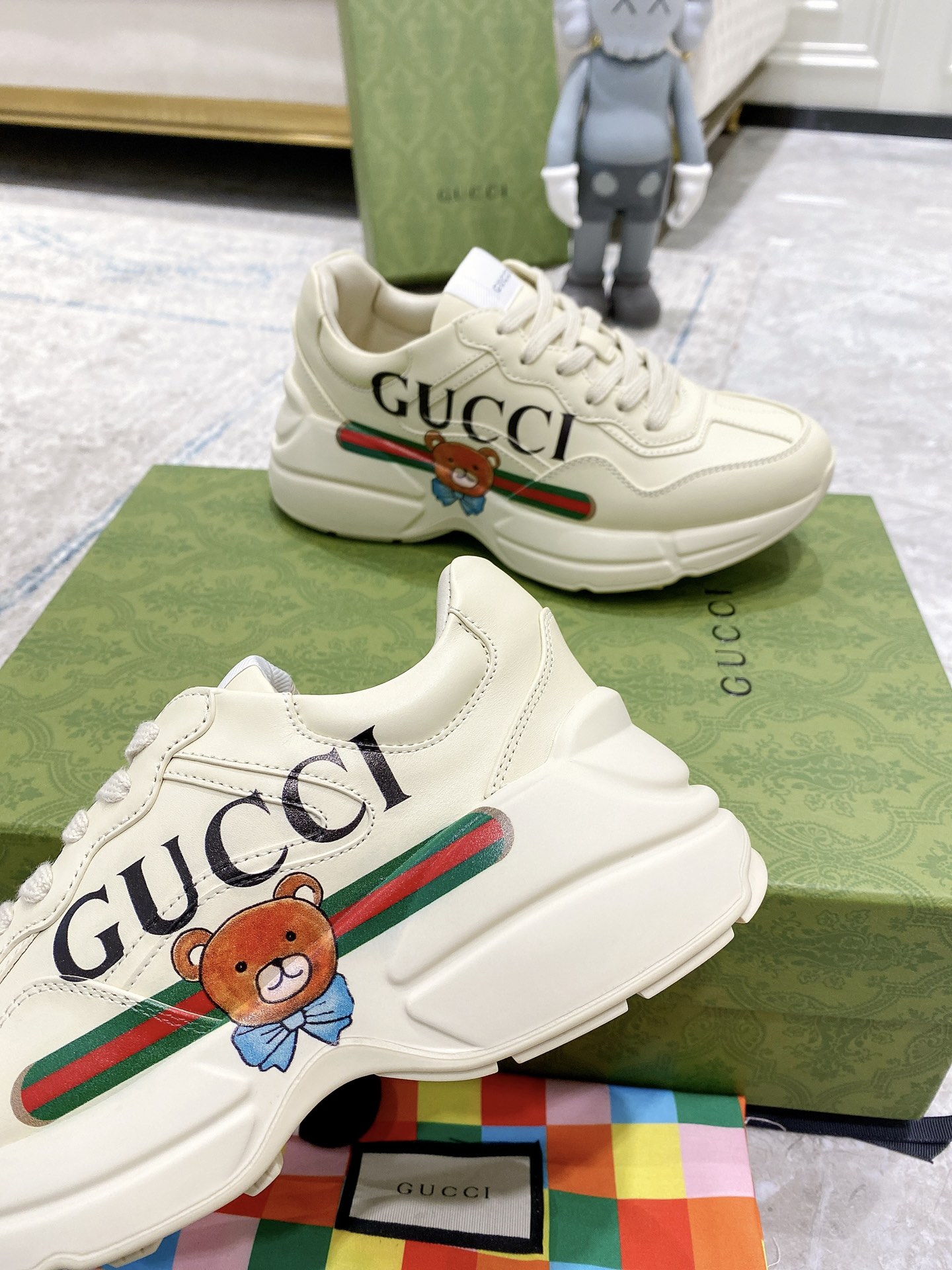 Gucci sneakers