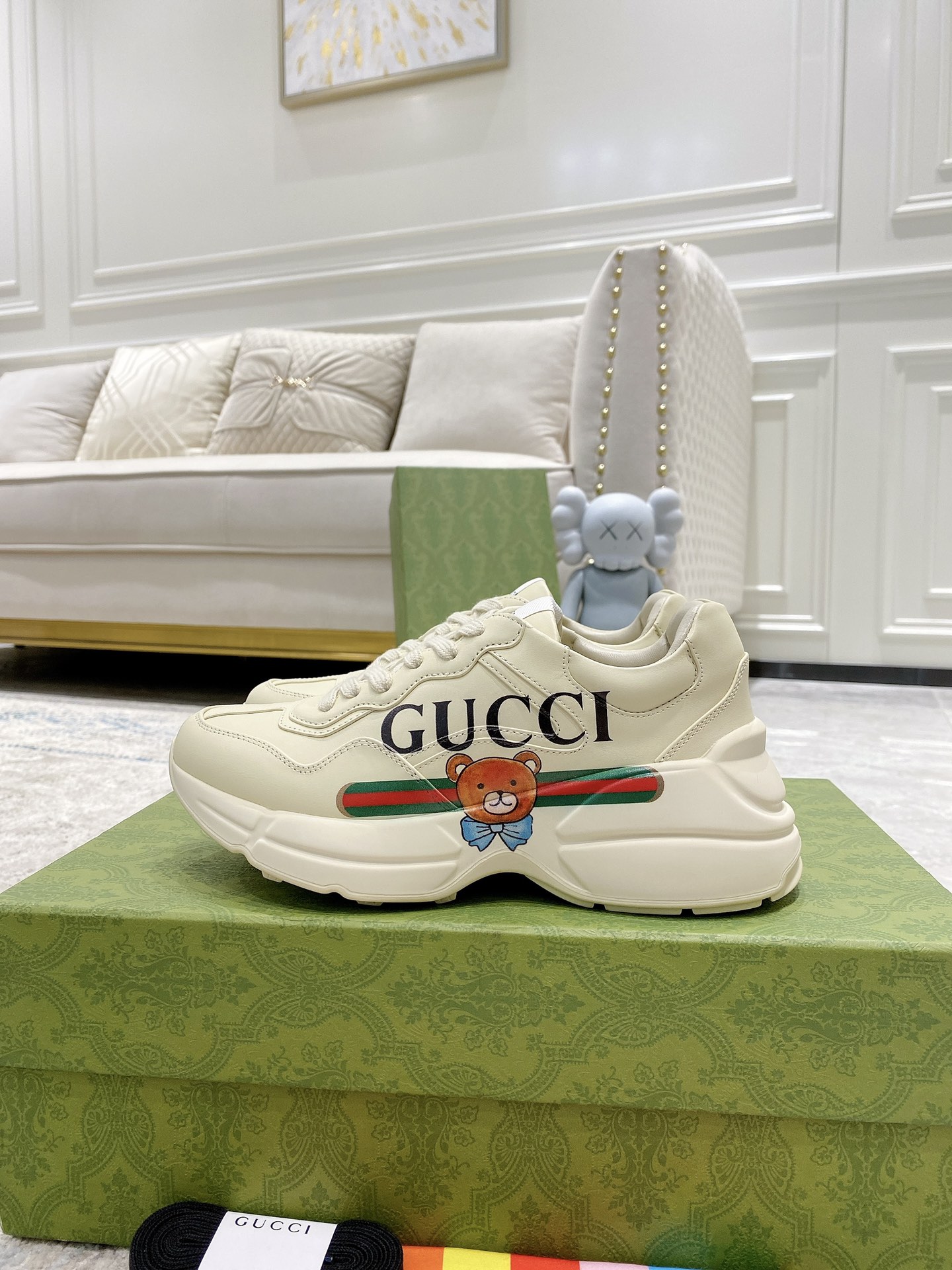 Gucci sneakers