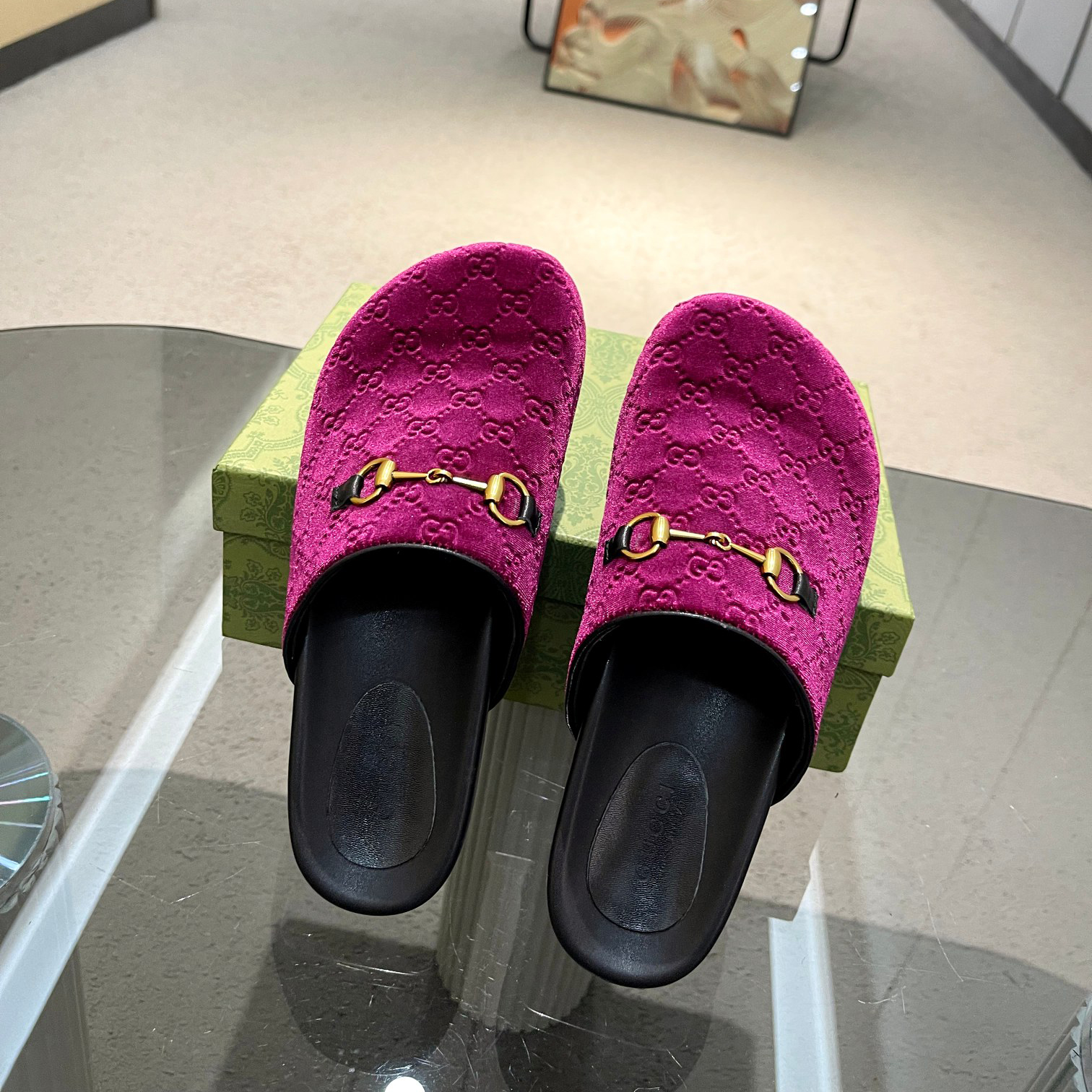 High quality original Gucci slippers unisex