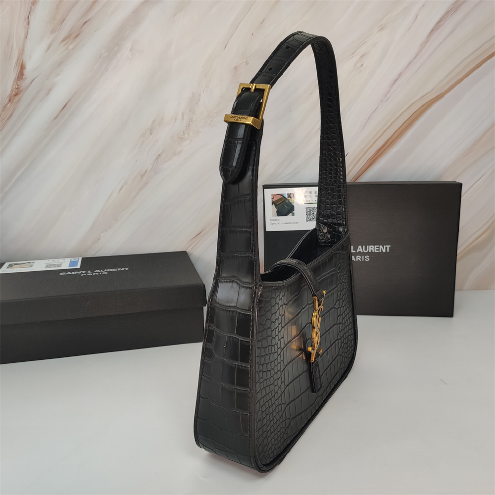 Replica Saint Laurent Cassandra  Le 5 à 7 Hobo Bag