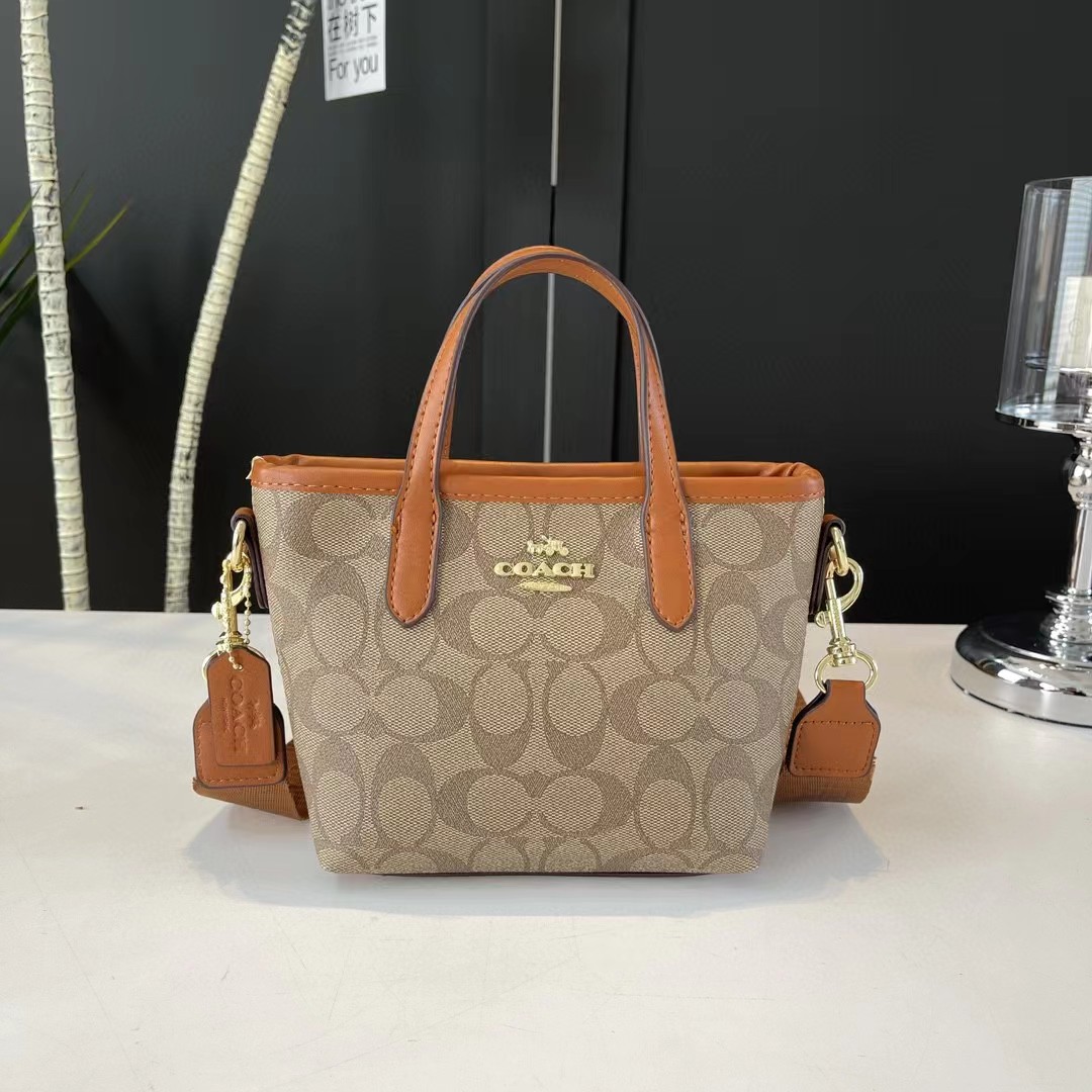 Cheap Replica Coach Tote Bag