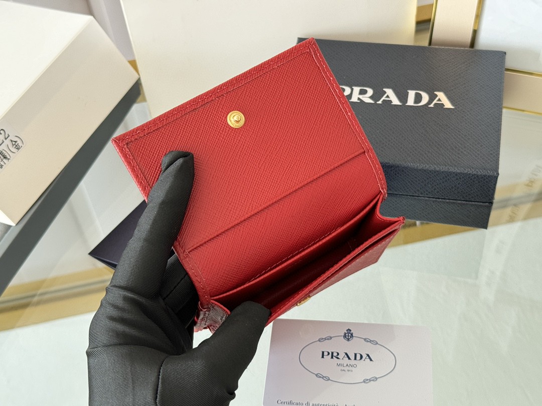 Prada Wallet Card Holder Purse 100% Genuine In Black Saffiano Leather