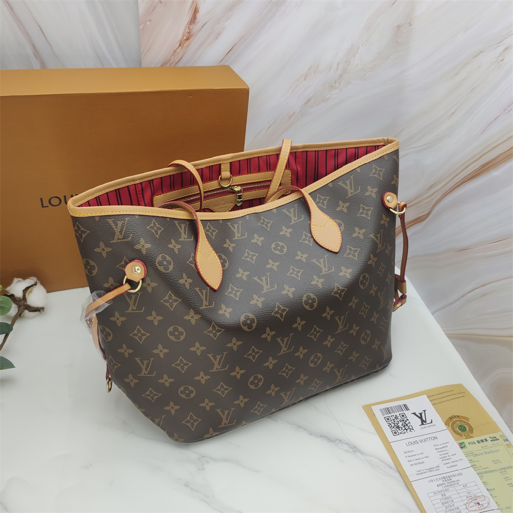LOUIS VUITTON Monogram Neverfull MM Tote Bag