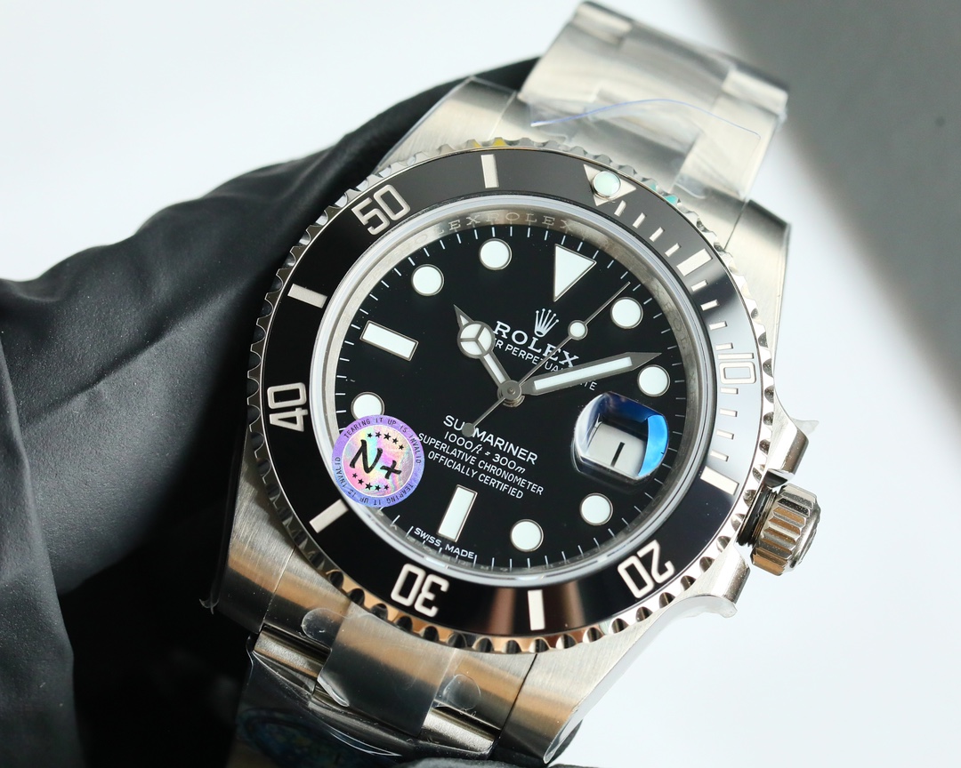 Replica Rolex Submariner Date 40 Dial Yellow Gold Watch