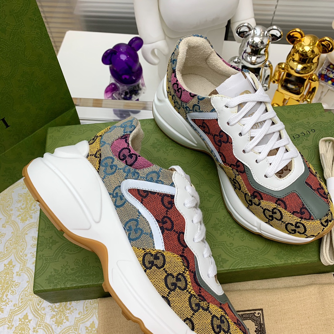 Gucci sneakers