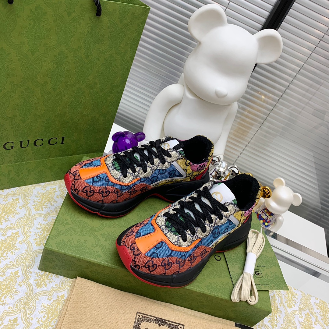 Gucci sneakers