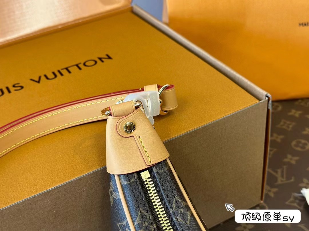 Louis Vuitton denim Moon Odeo Moneygram bag