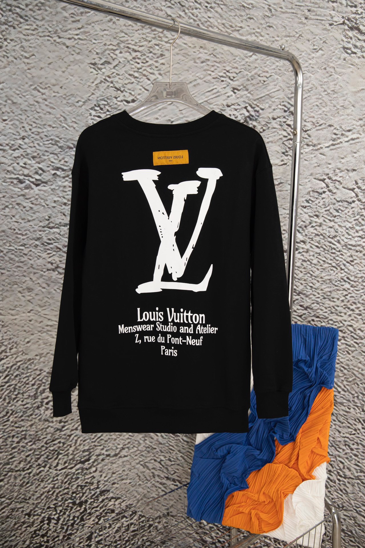 Replica LV large Logo printed crew neck hoodie