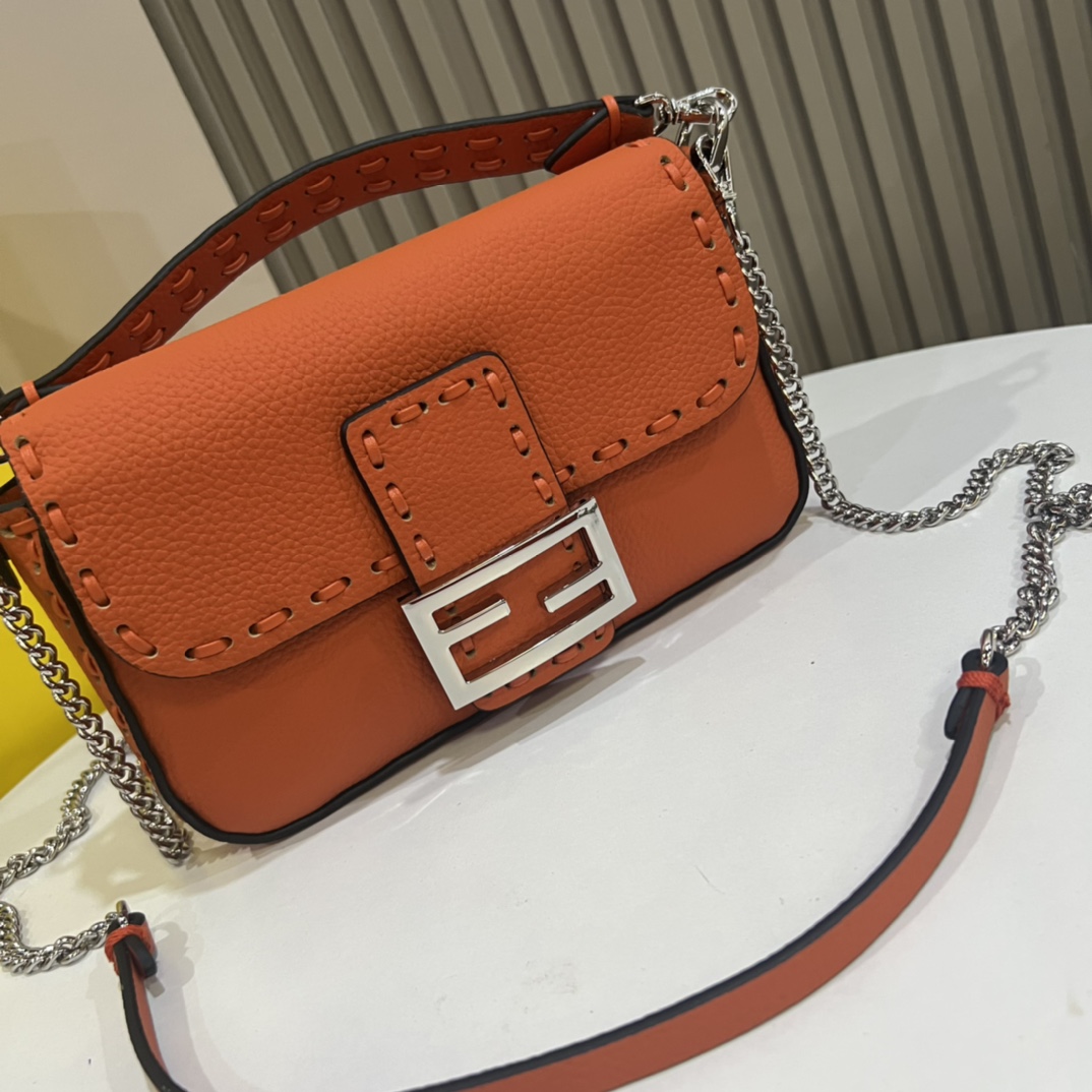 Fendi Baguette Selleria FF crossbody bag