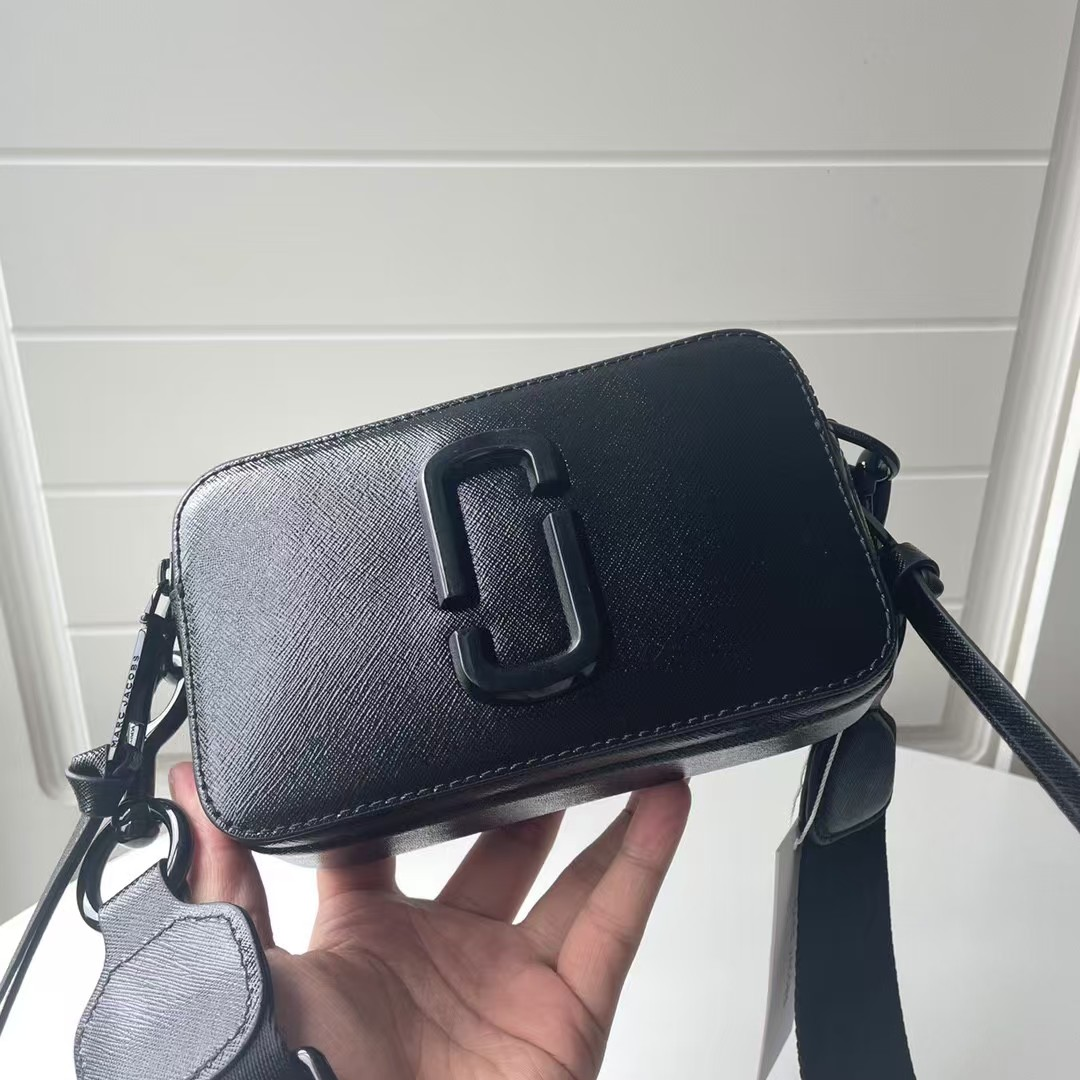Marc Jacobs camera bag