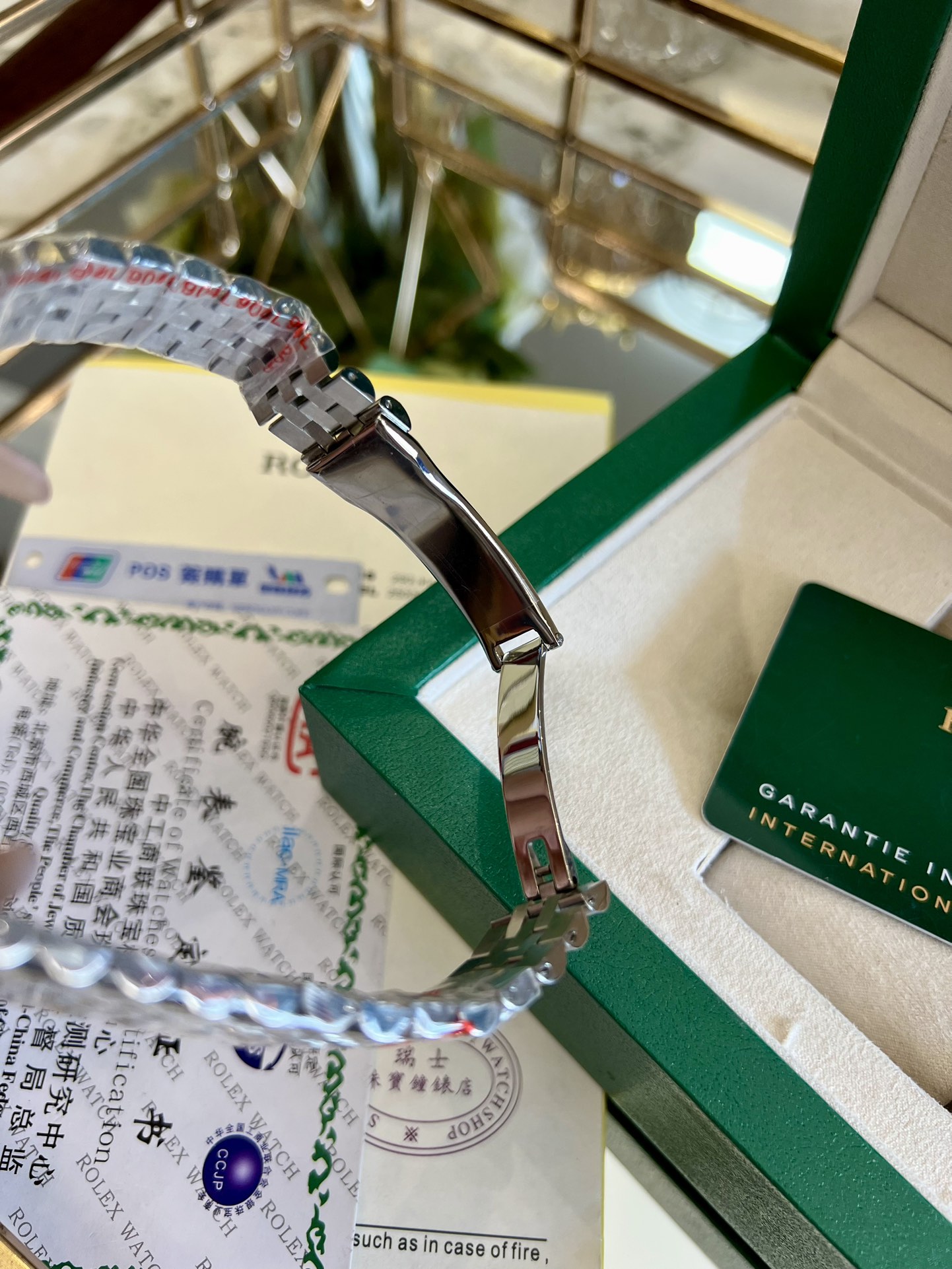 Replica Rolex Datejust Blue Dial Jubilee 18K White Gold Bezel Watch