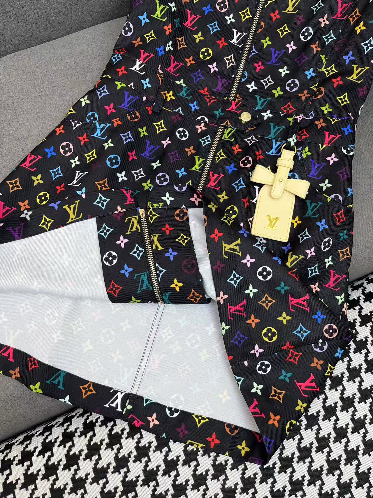 LV 2025 new sleeveless dress