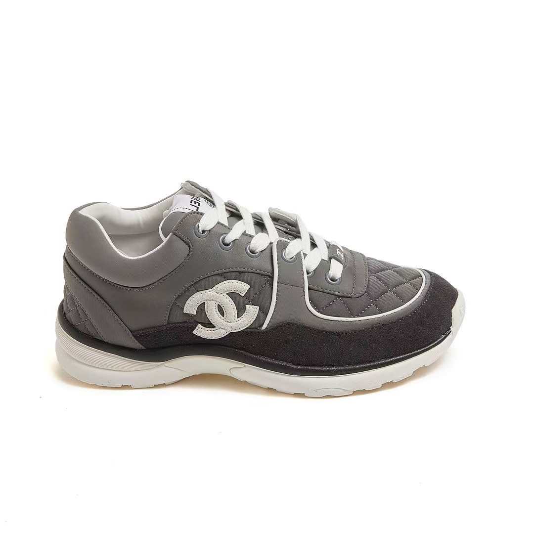 Original high-quality Chanel  Leisure sports shoes unisex