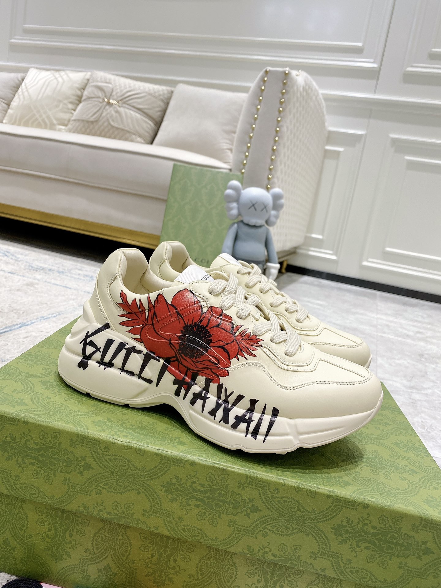 Gucci sneakers