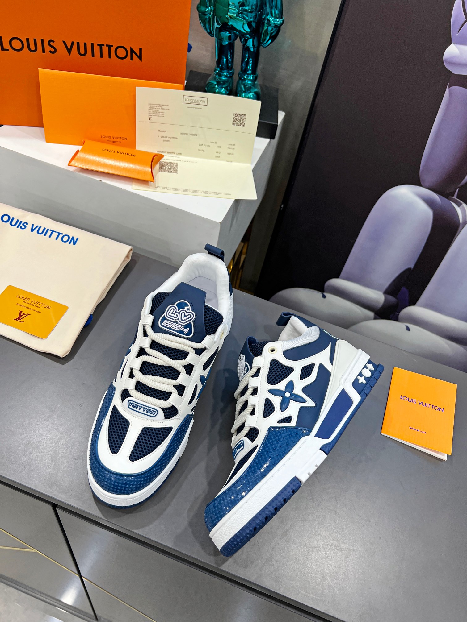 LV Trainer Sneaker unisex