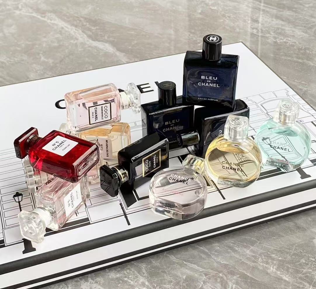 Chanel perfume sample 12 pieces