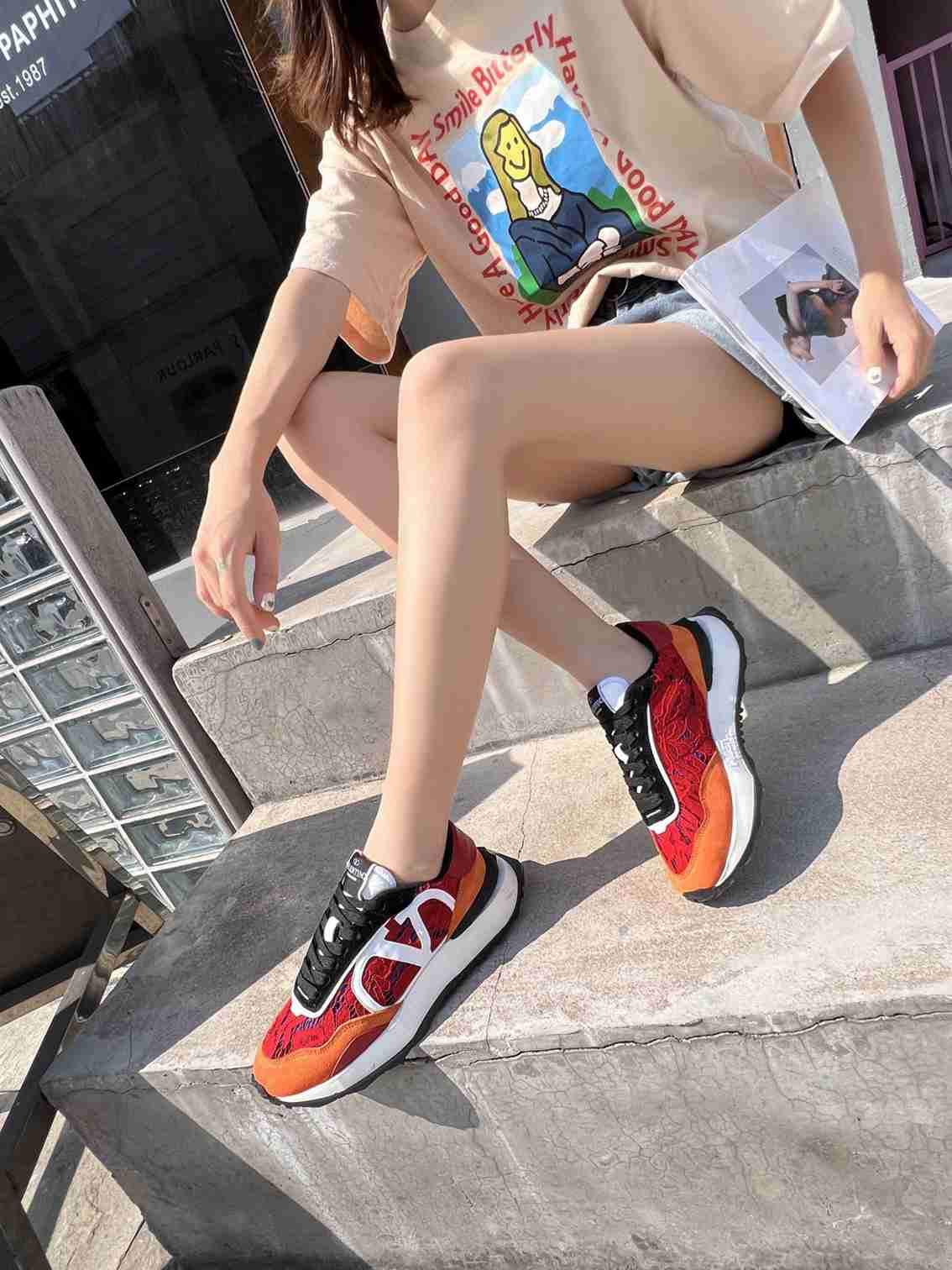 Top Quality Valentino Garvani Sneakers