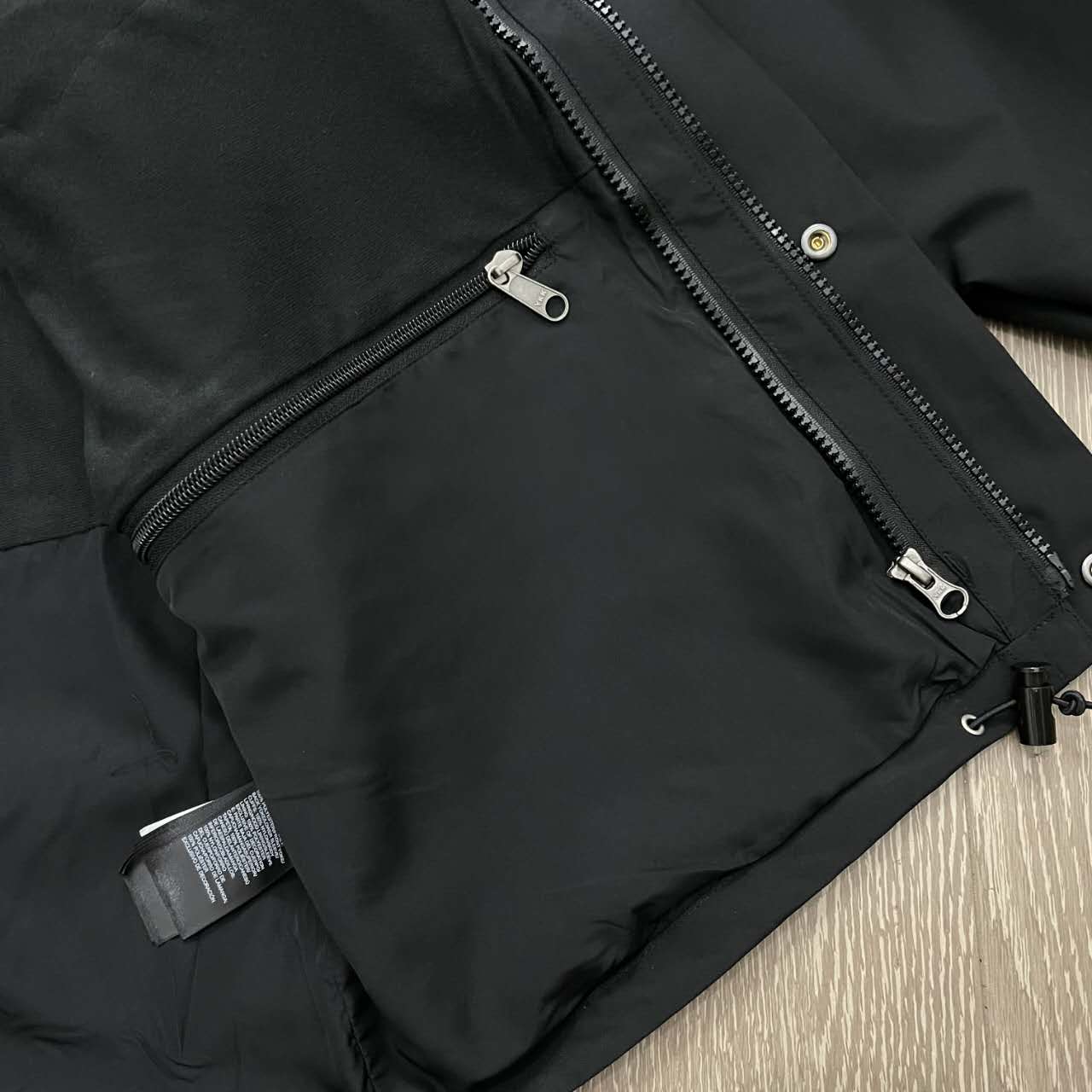 The North Face 1990 submachine jacket unisex