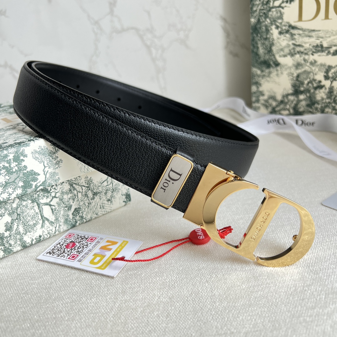 Dior belt  top layer leather