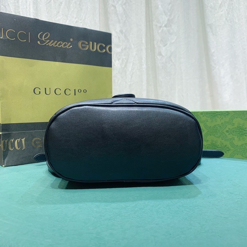 Gucci gg marmont shoulder bag