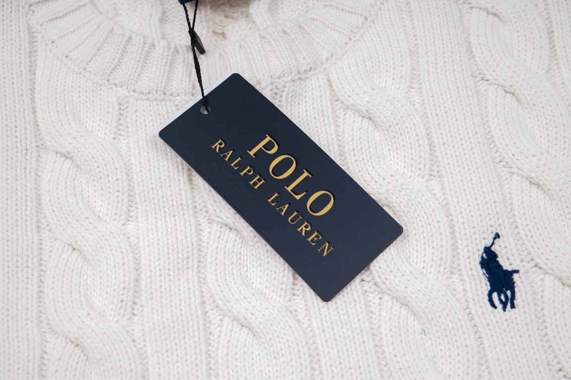Ralph Lauren Round neck pullover knitted sweater
