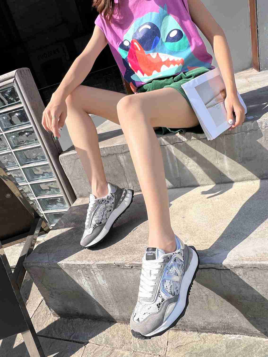 Top Quality Valentino Garvani Sneakers