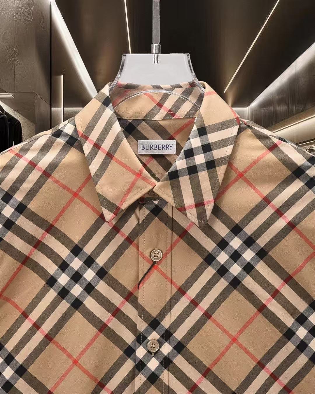 Burberry classic plaid T-shirt