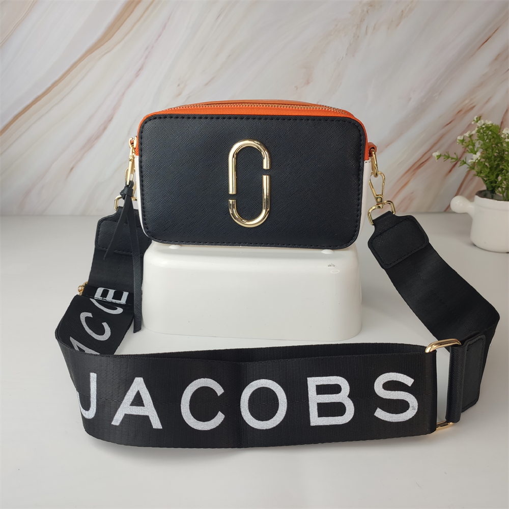Replica Marc Jacobs Camera Bag 18cm stylish crossbody bag