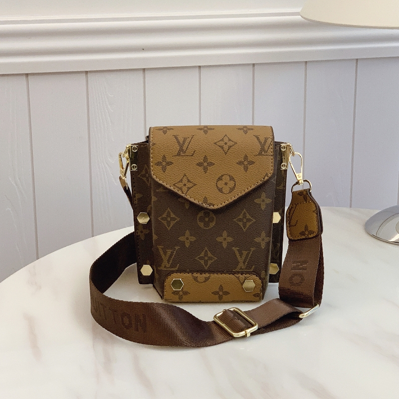 LV Mobile phone makeup bag