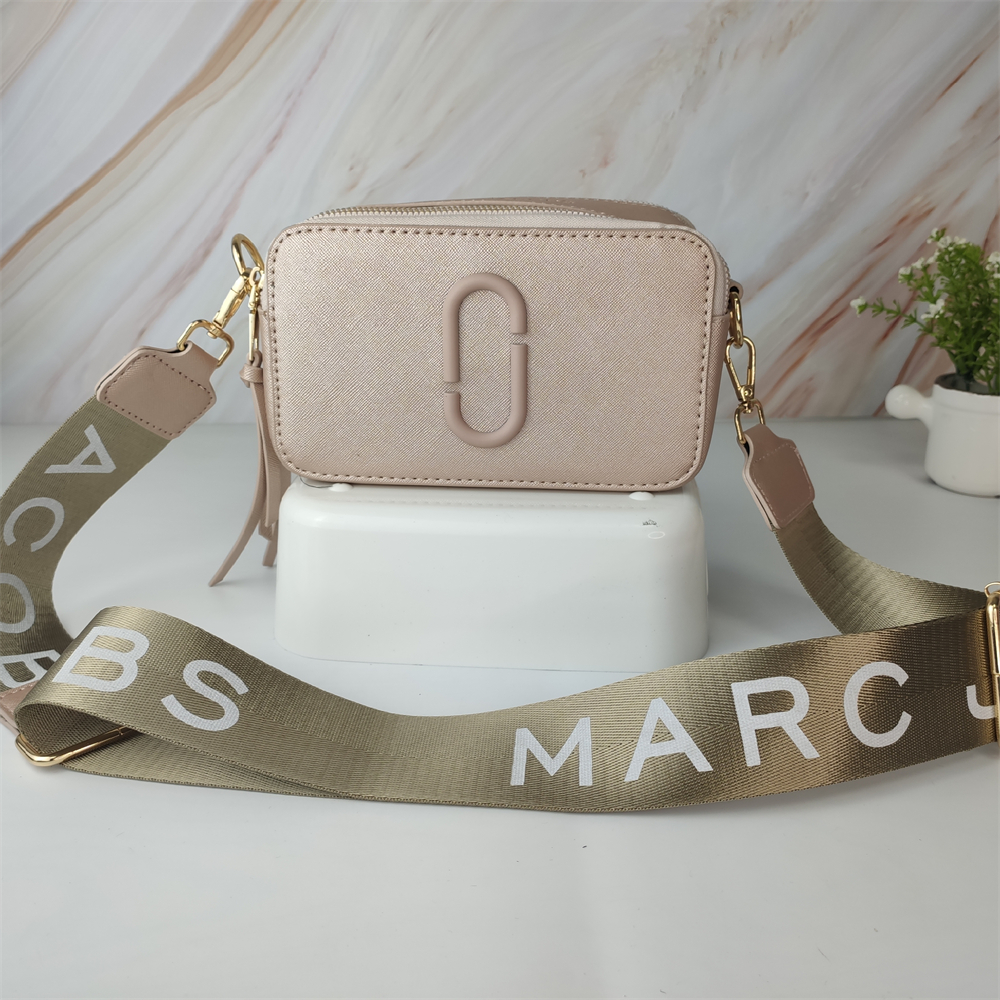 Replica Marc Jacobs Camera Bag 18cm stylish crossbody bag