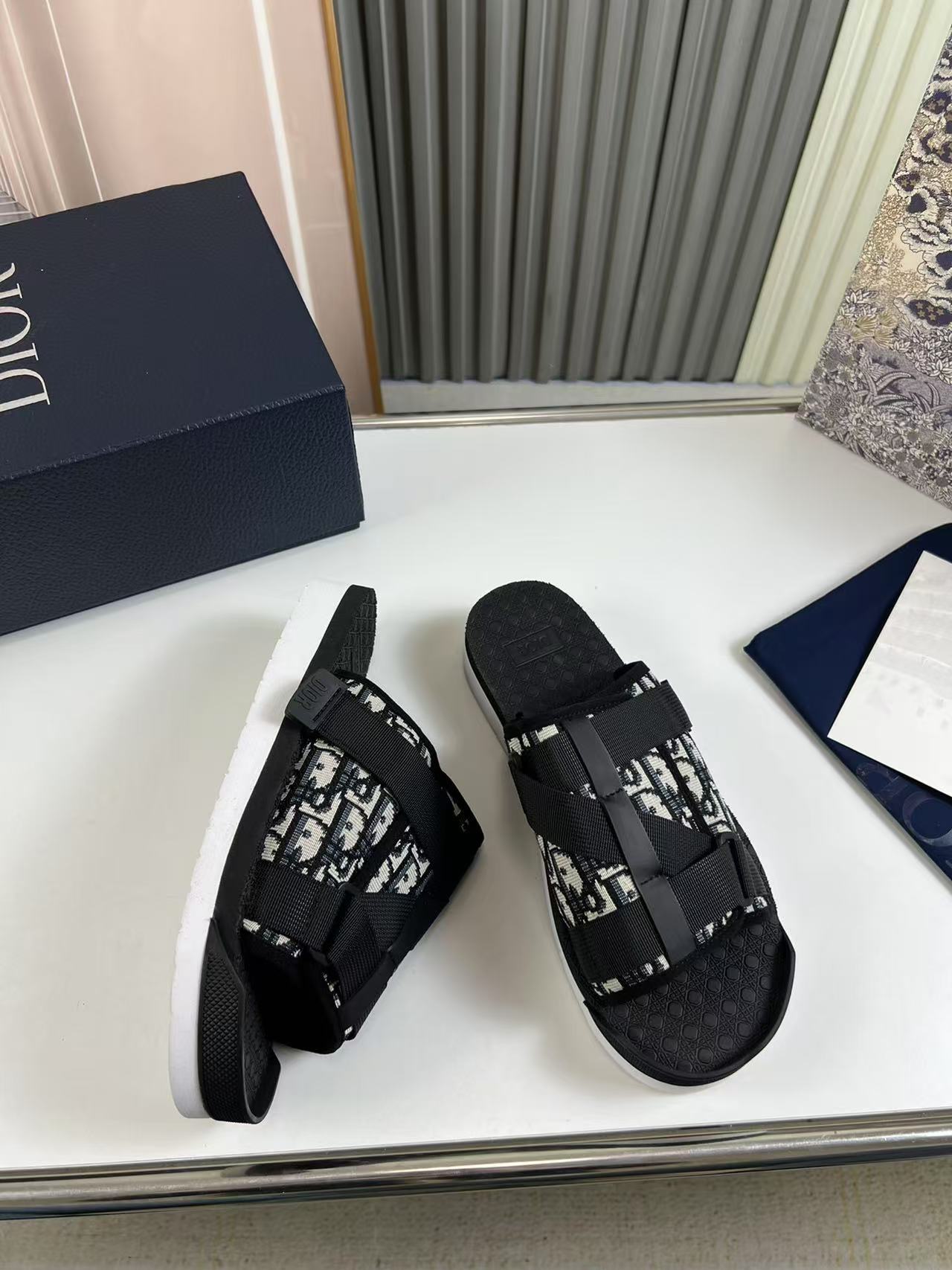 DIOR Slippers For Men