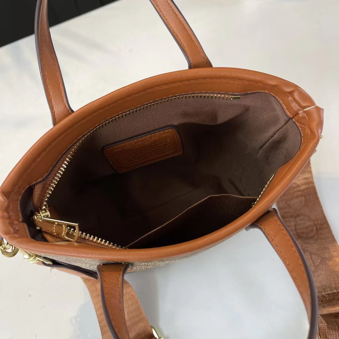Cheap Replica Coach Tote Bag