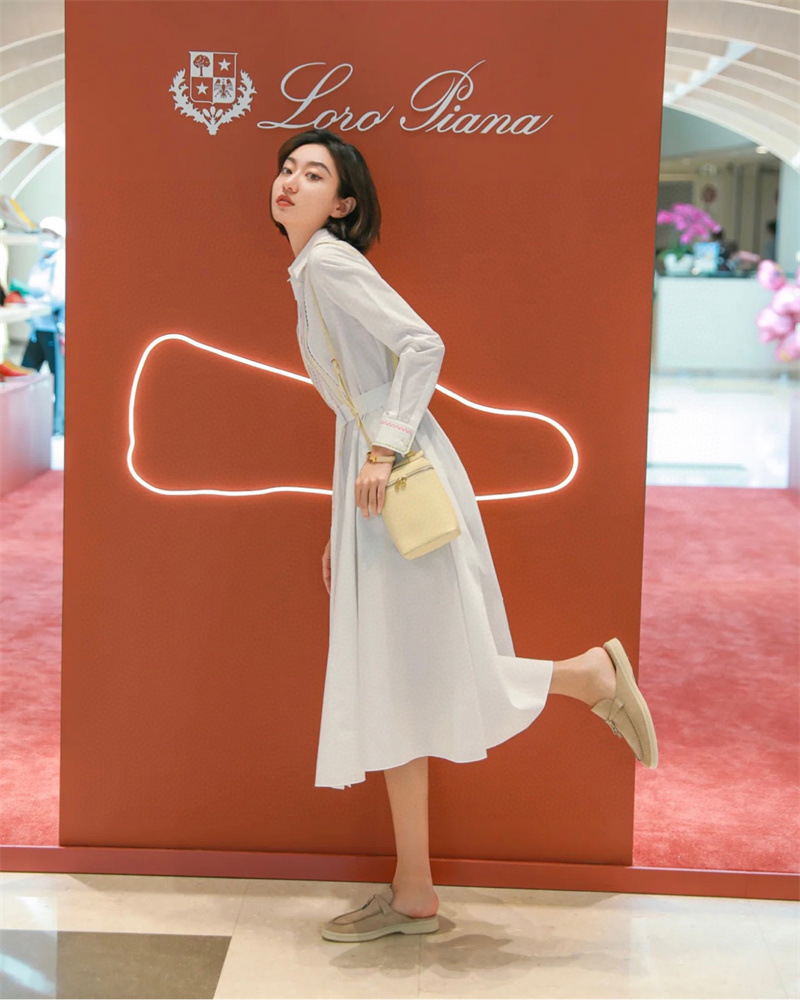 Loro*Piana Women's Slippers LP Leather flat lazy comfortable slip-on Muller sandals