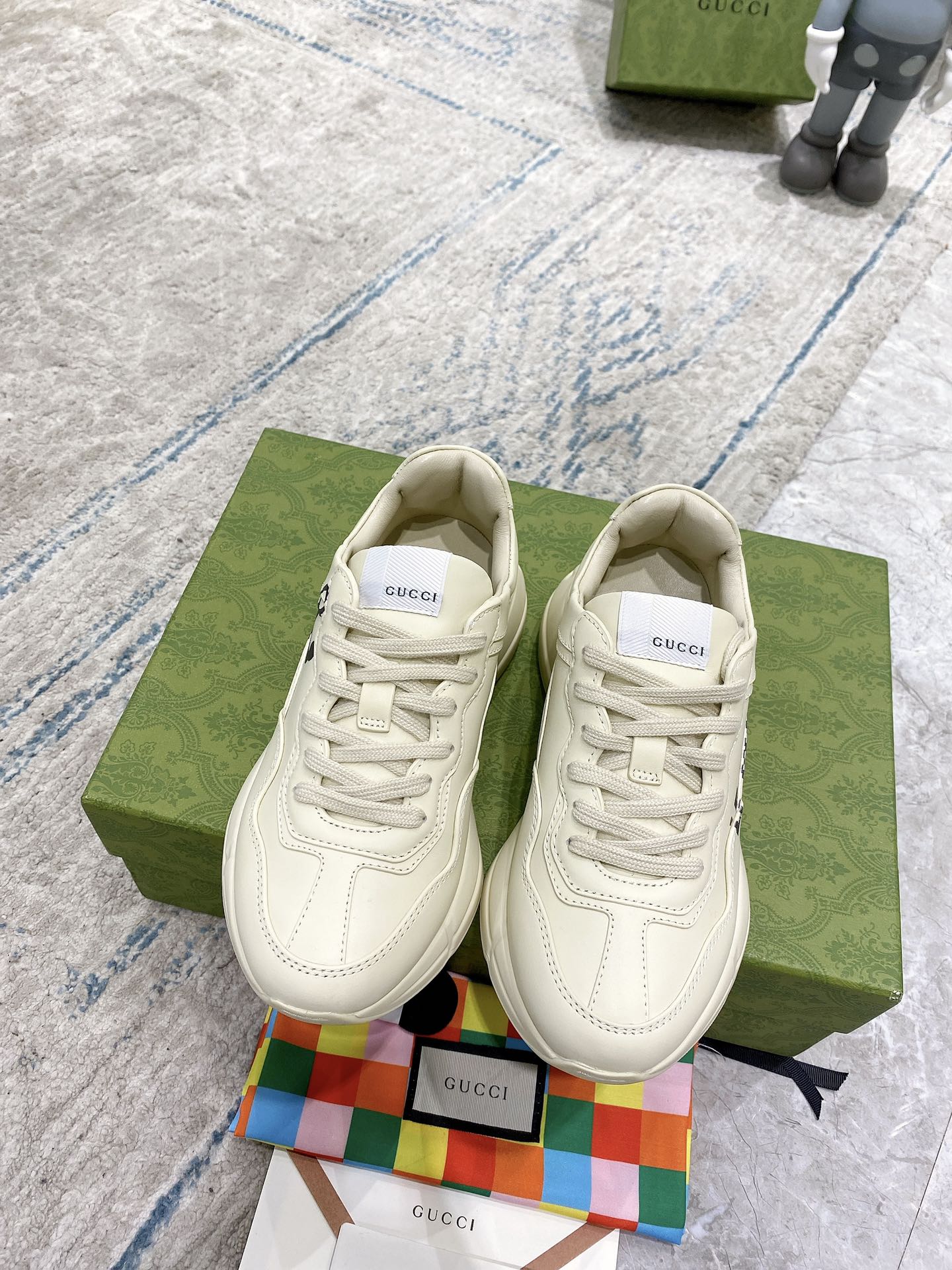Gucci sneakers