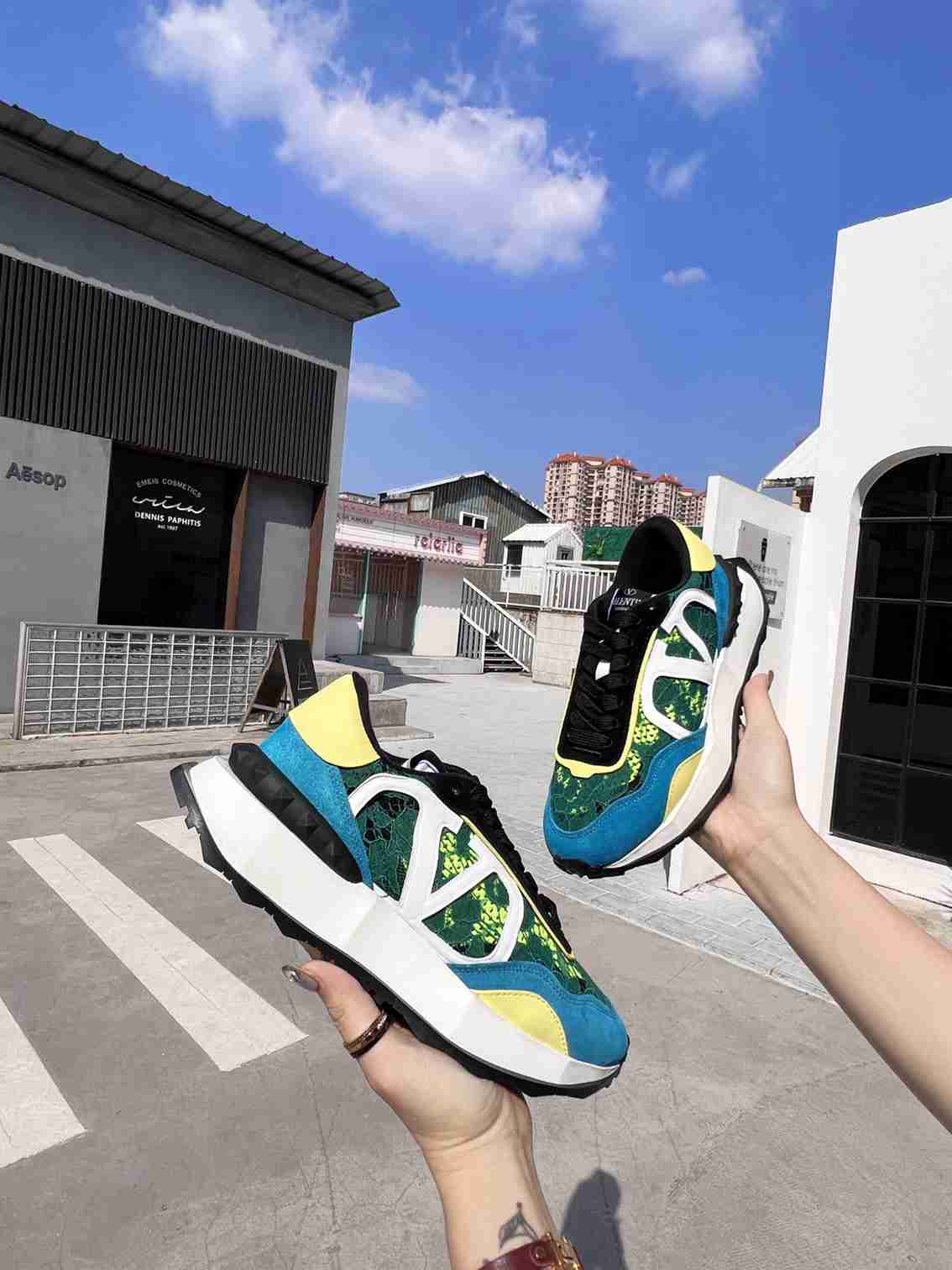 Top Quality Valentino Garvani Sneakers