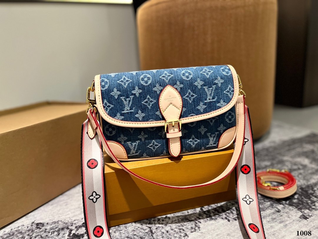 Lv Diane Denim underarm baguette bag