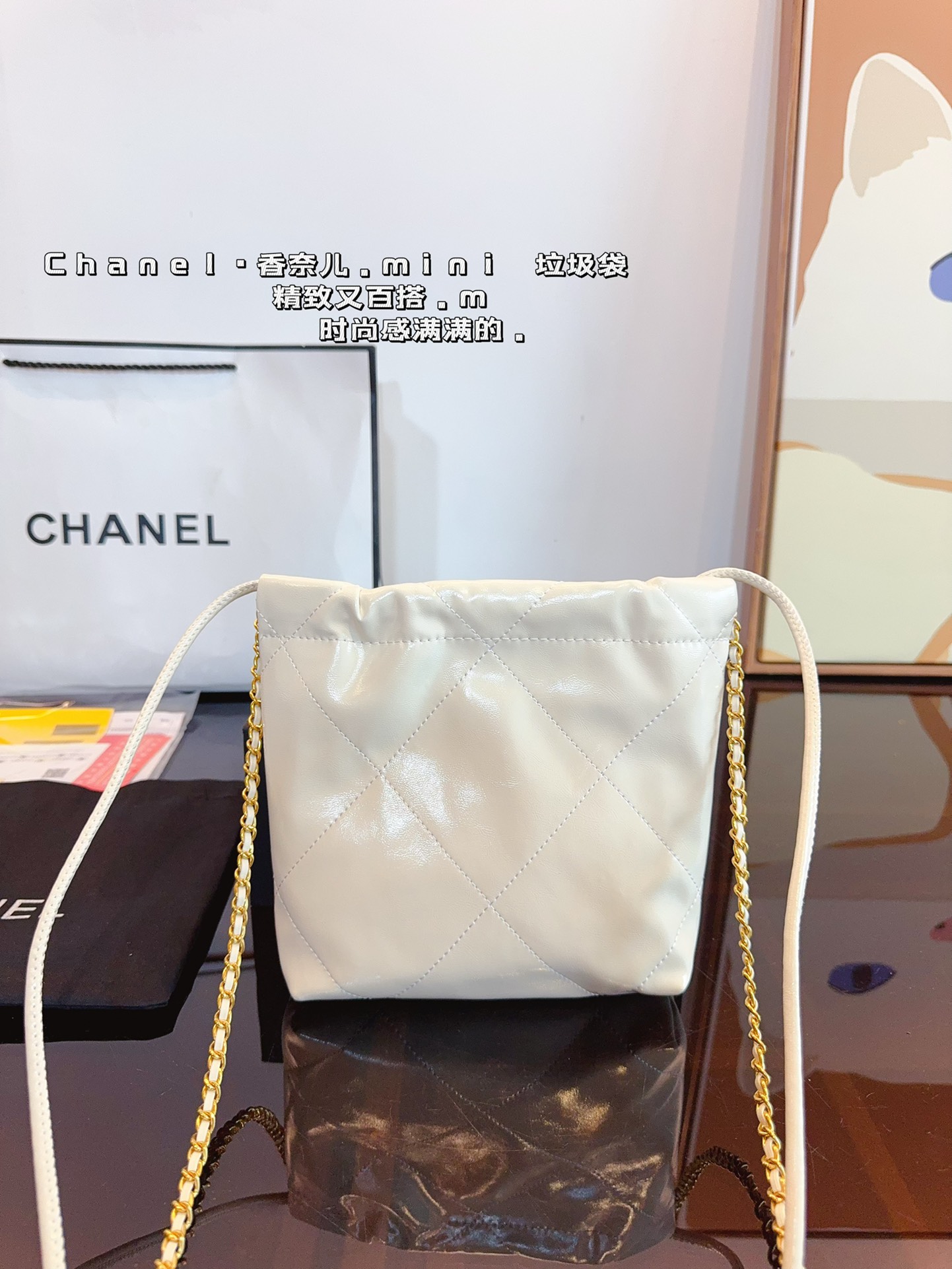 Chanel replica Bag 24A pendant Pearl bag
