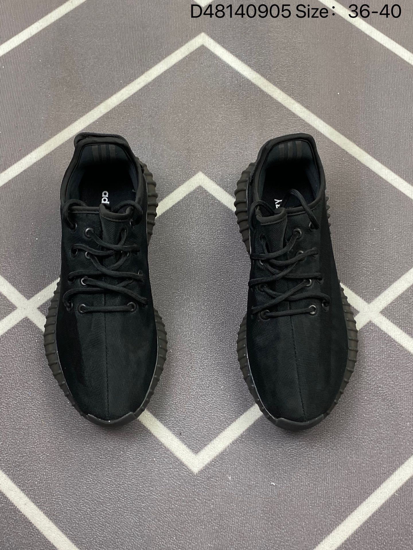 Replica Adidas Yeezy Boost 350 V2