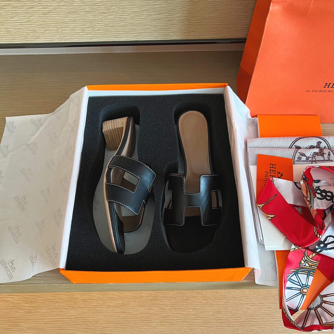 Hermes wooden chunky sandals