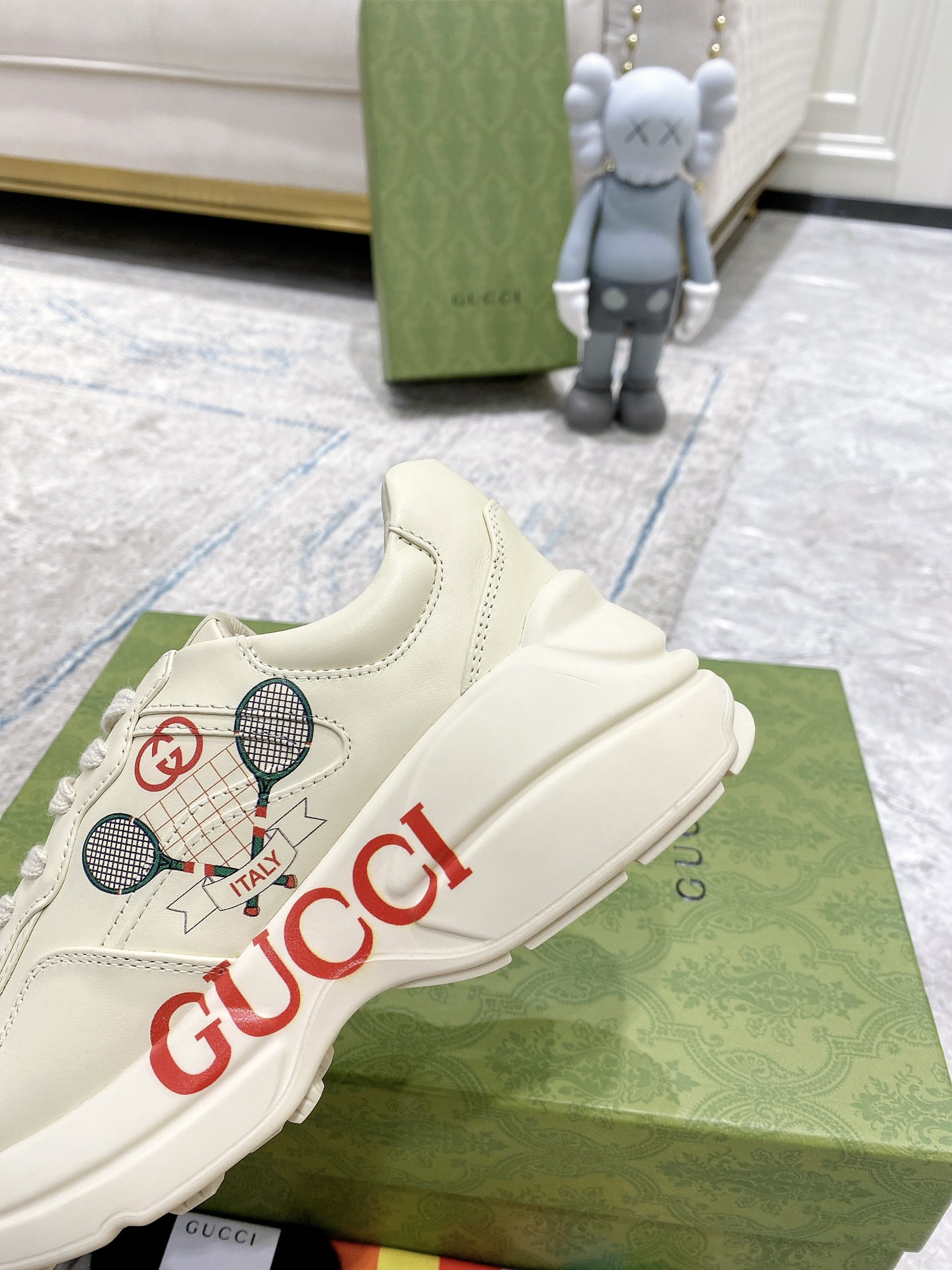 Gucci sneakers